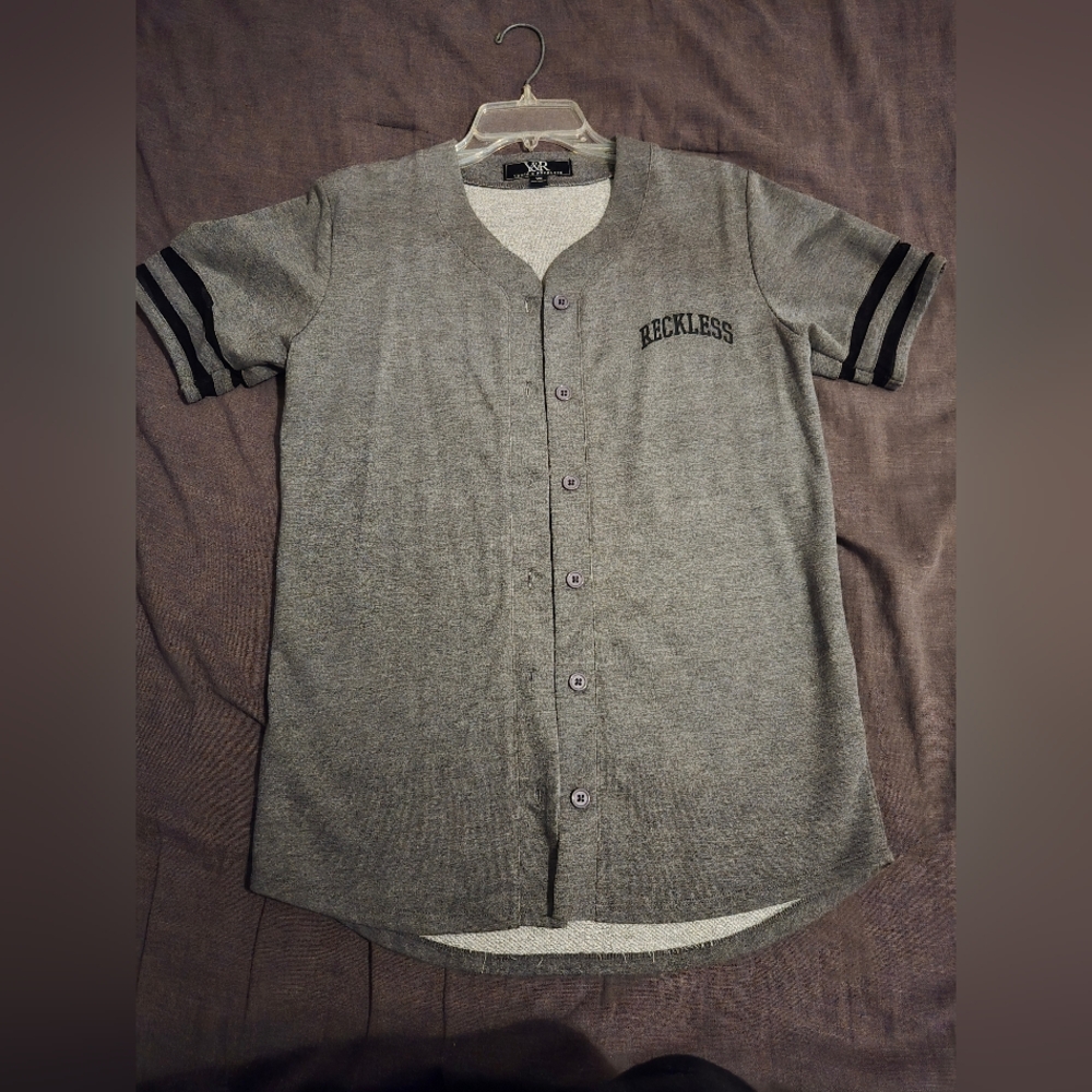 Young & Reckless Gray Jersey Shirt
